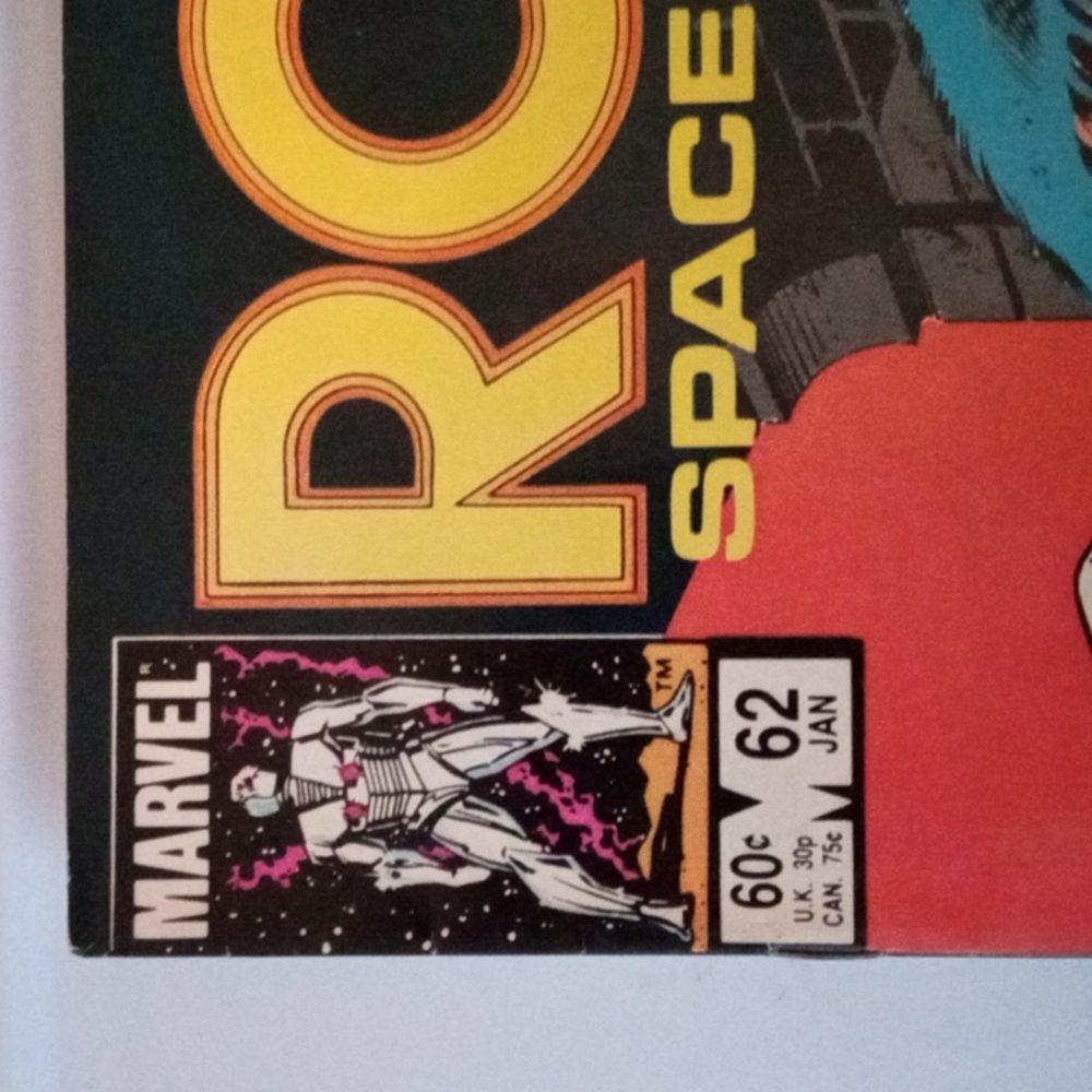 Comic Book - Picture 4 of 7